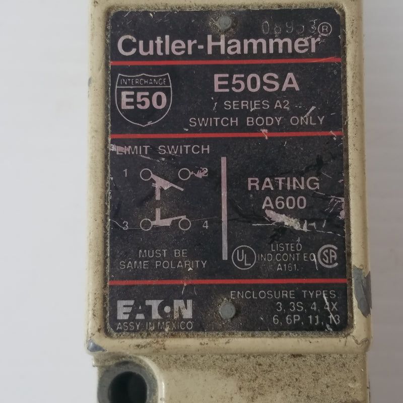 Cutler-Hammer E50SA Limit Switch 90 Degree Button Style