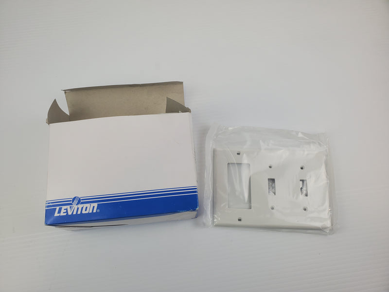 Leviton White 3G STD Decora/Toggle Wall Plate Thermoplastic 80745-W (Box of 10)