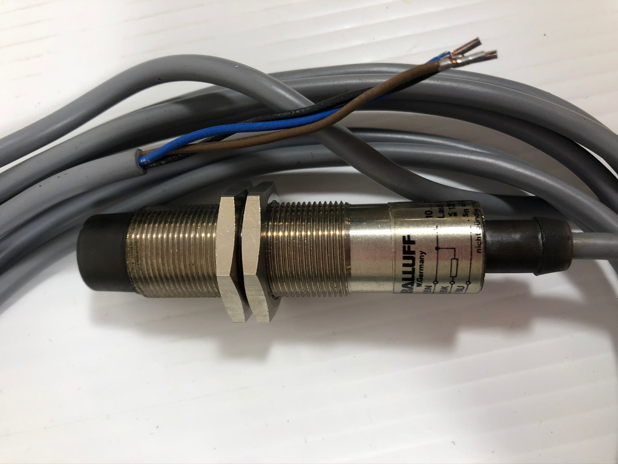 Balluff BES-516-361-A0-Y-8904 Proximity Sensor 10-30VDC