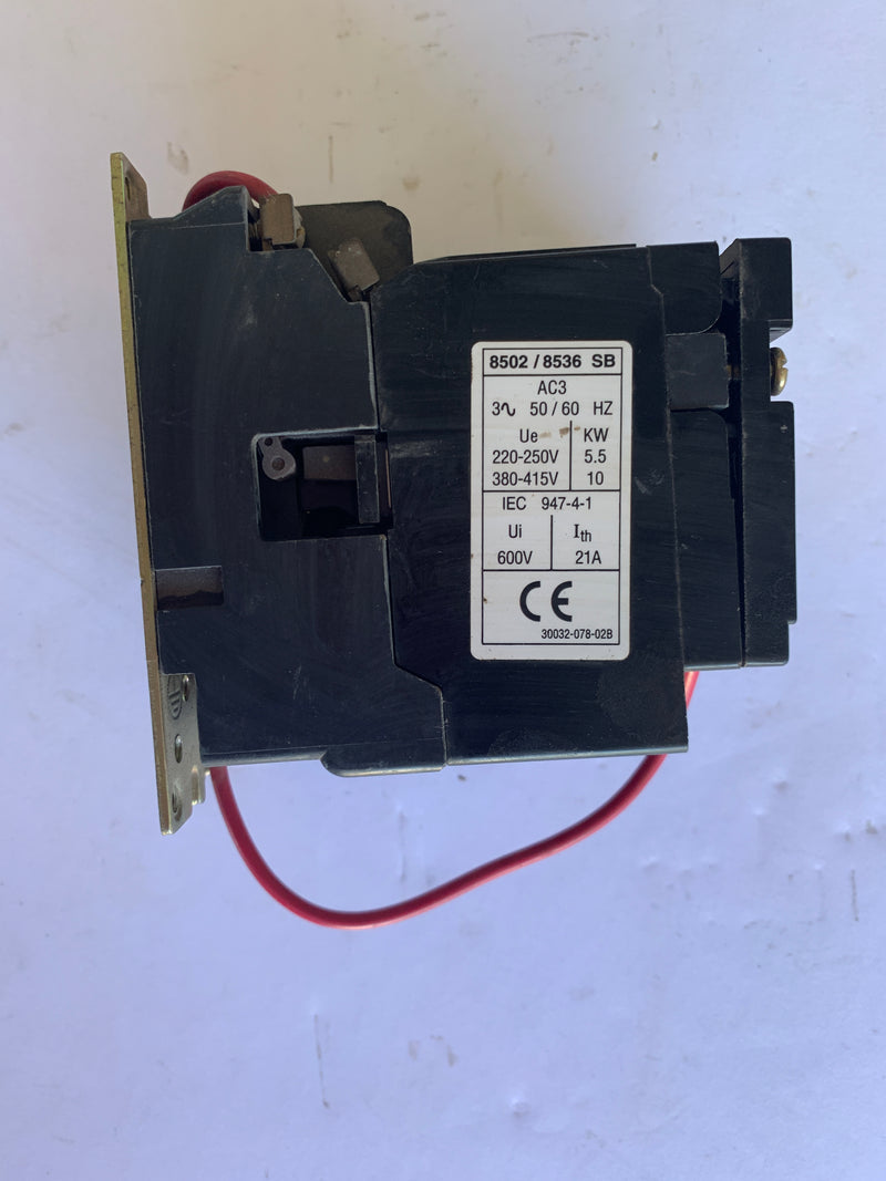 Square D 8502SBO2S Size 0 Motor Starter 5HP