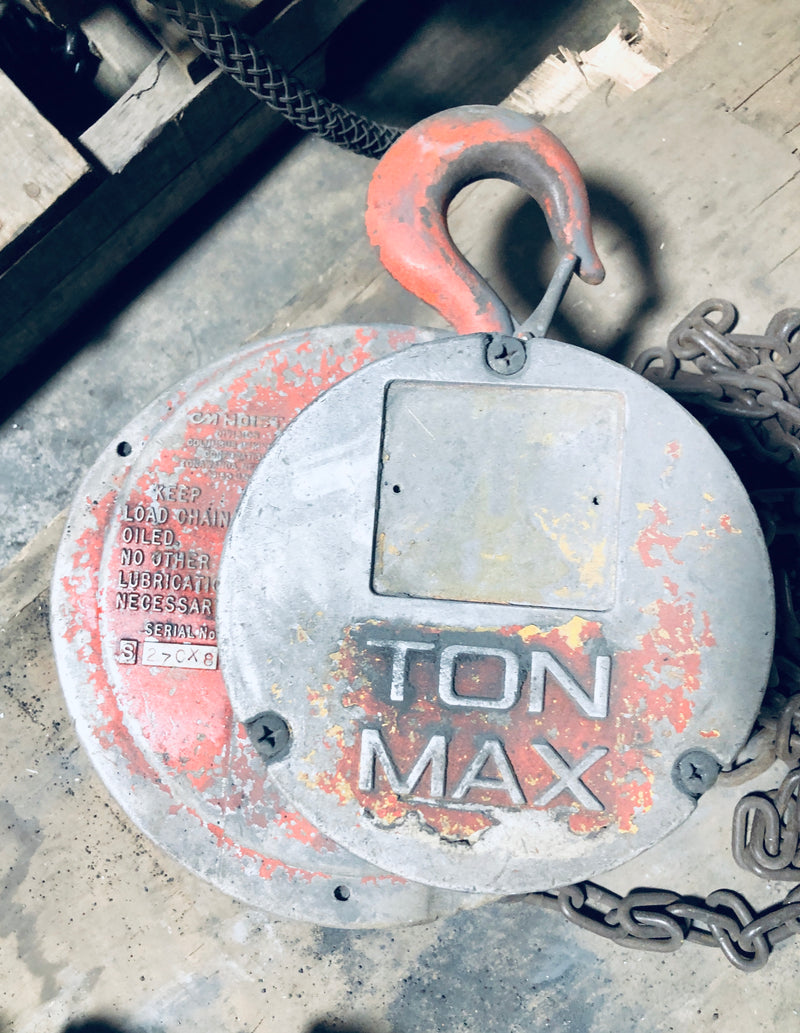Ton Max Chain Hoist CM N015T