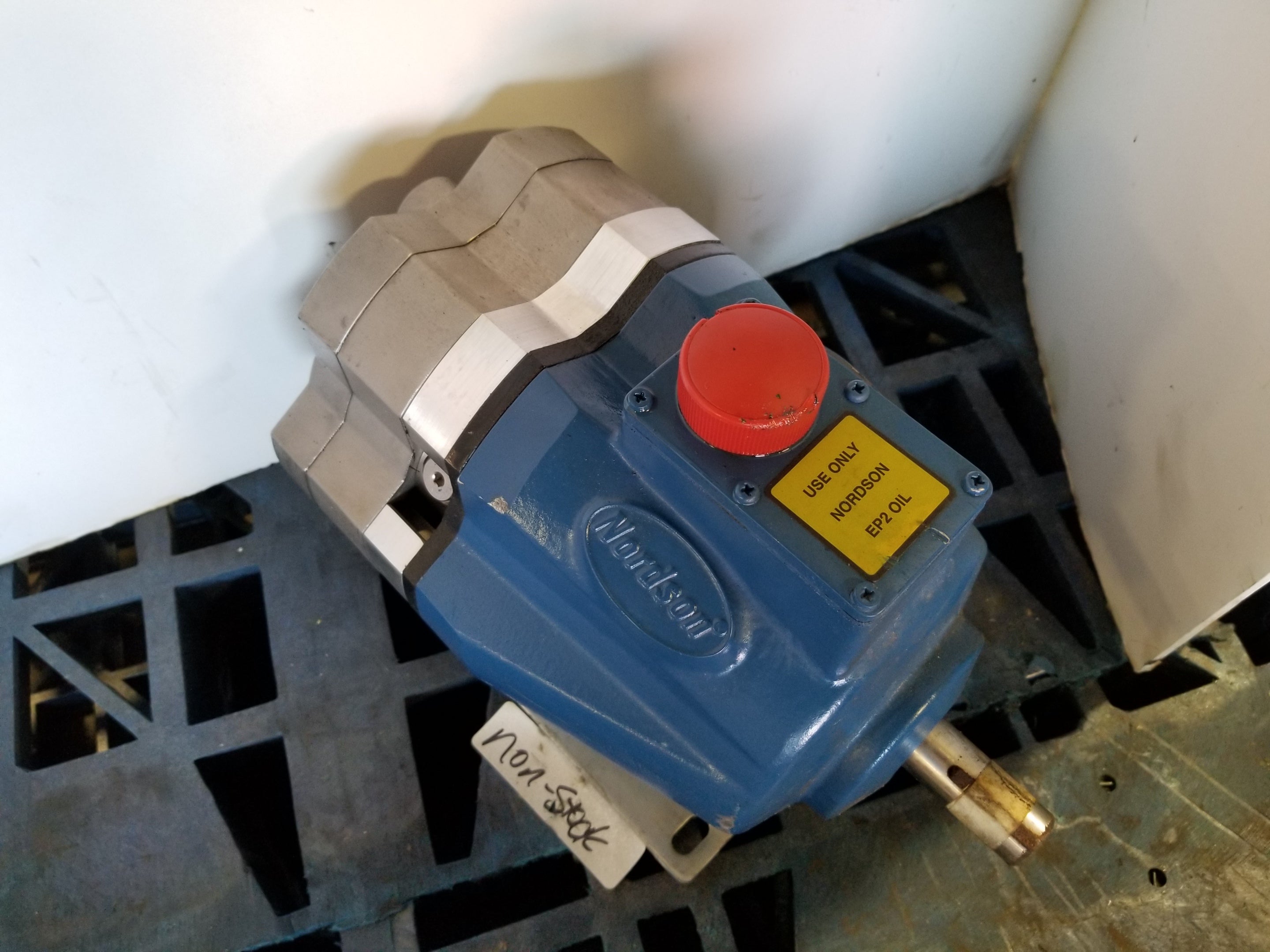 Nordson 1047481 AA15K00720 Hydraulic Pump