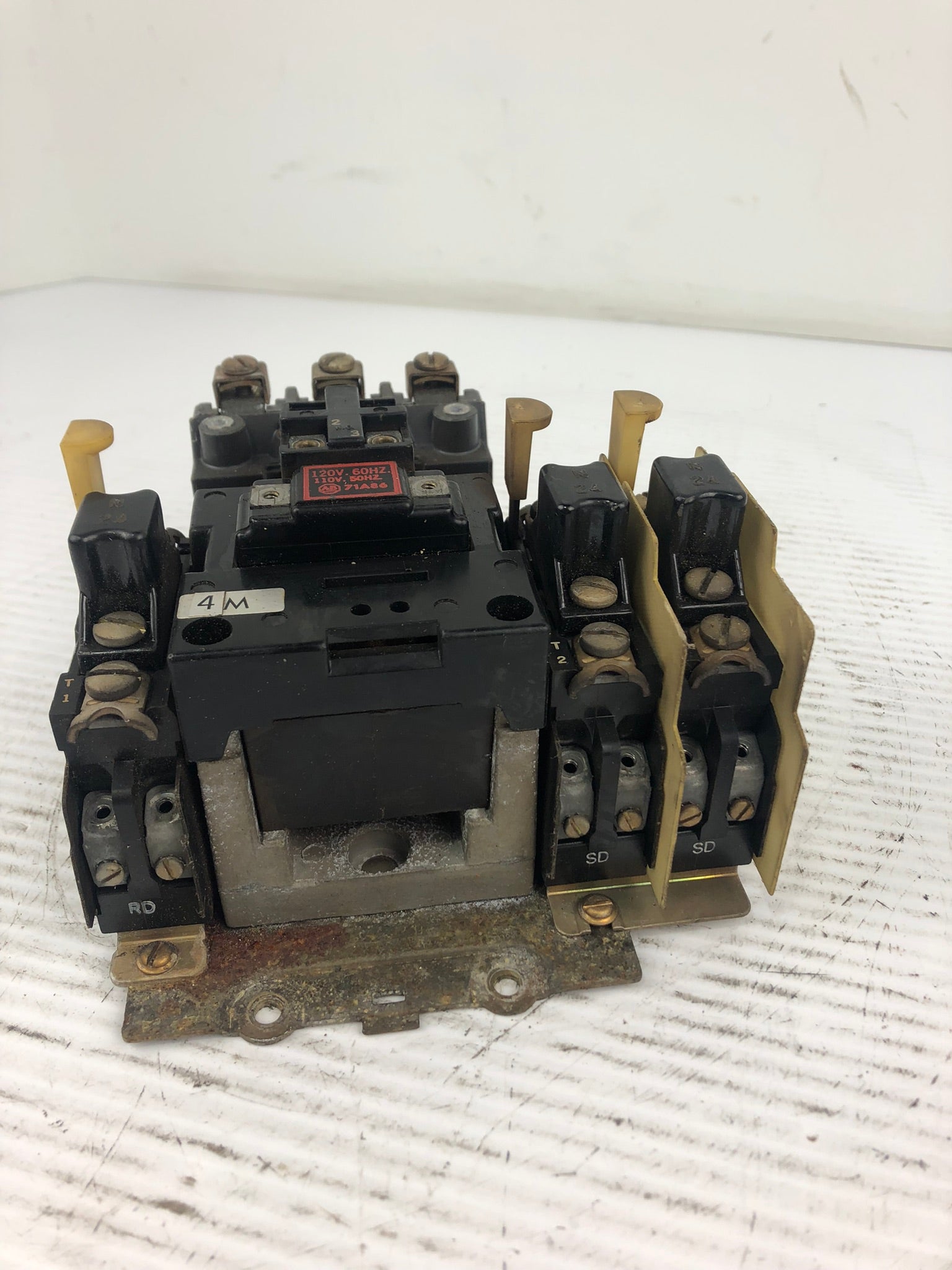 Allen Bradley 709-B0D4466 Starter Series K Size 1 120V/110V 50/60Hz Coil 71A86