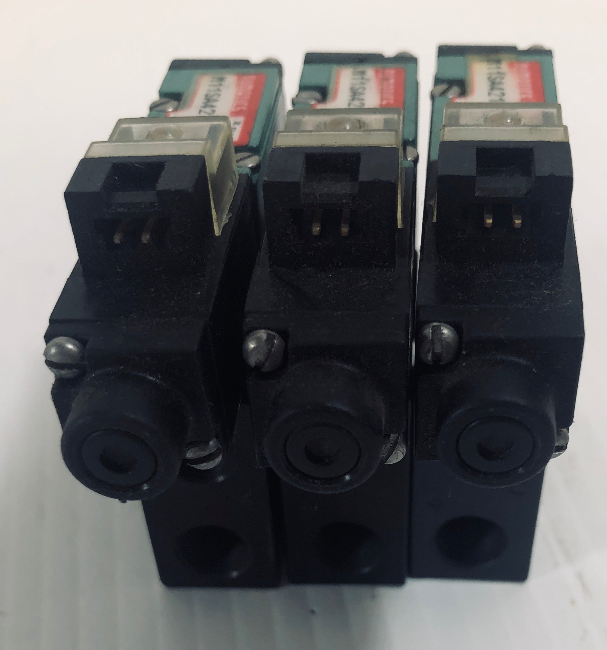 Numatics Solenoid Valve M11SA21M00006 1.8 Watts 24 VDC (Lot of 3)