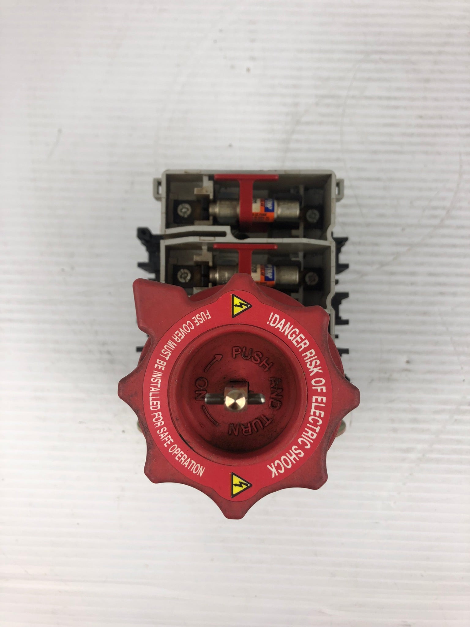 Allen-Bradley 194RF-NC030* Ser A Fused Disconnect Switch Mounted Broken Handle