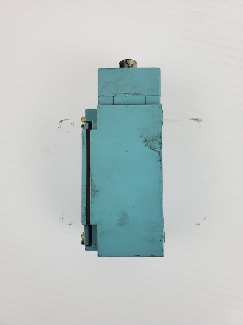 Telemecanique XCK-J Limit Switch