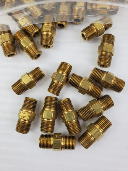 Hex Nipple Brass Pipe Fitting 0.4" - Lot of 115
