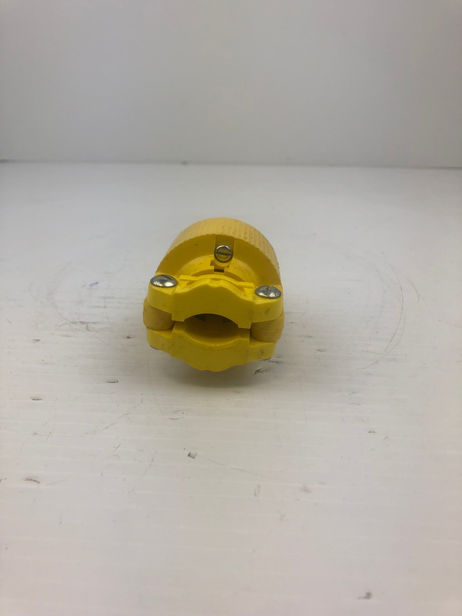 Pass & Seymour Turn & Pull Electrical Plug Receptacle Yellow