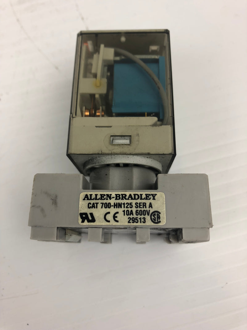 Allen-Bradley 700-HA32Z24 Relay Series D with Base 700-HN125 Series A 10A 600V