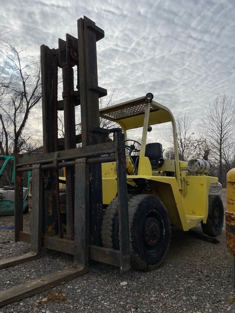 Clark Forklift 20,000 Lb. Capacity Dual Fuel Lift CY200