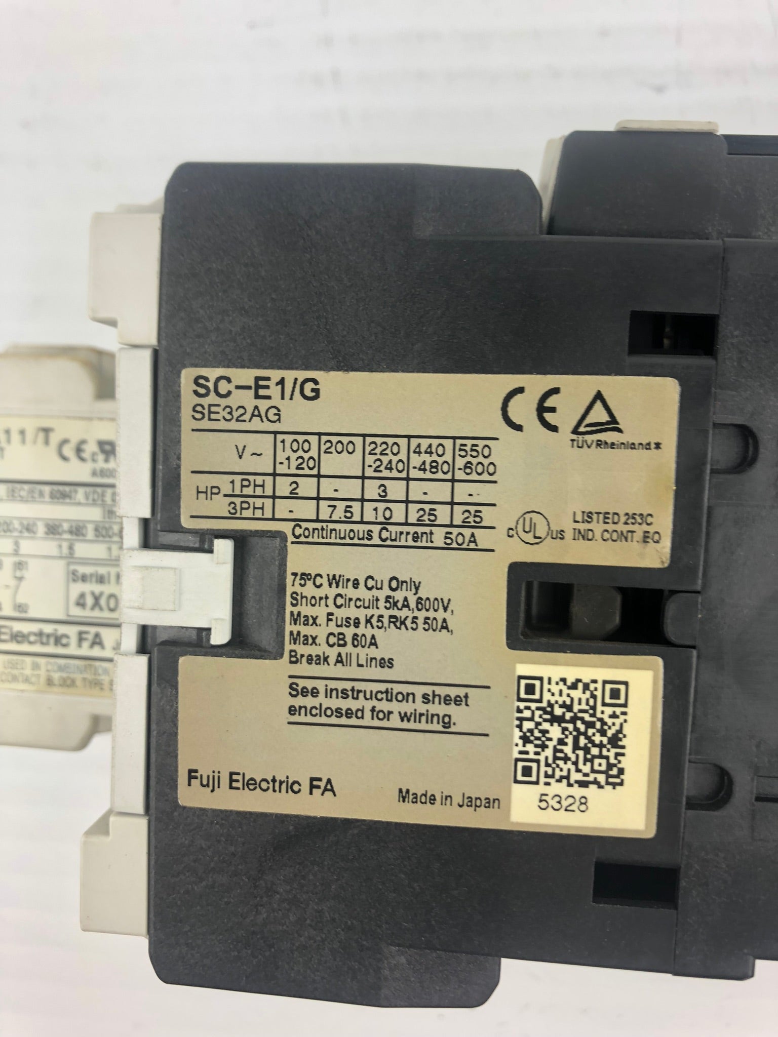 Fuji Electric SC-E1/G SE32AG Contactor Fuji SZ-A11/T Auxiliary SZ-Z36 Coil