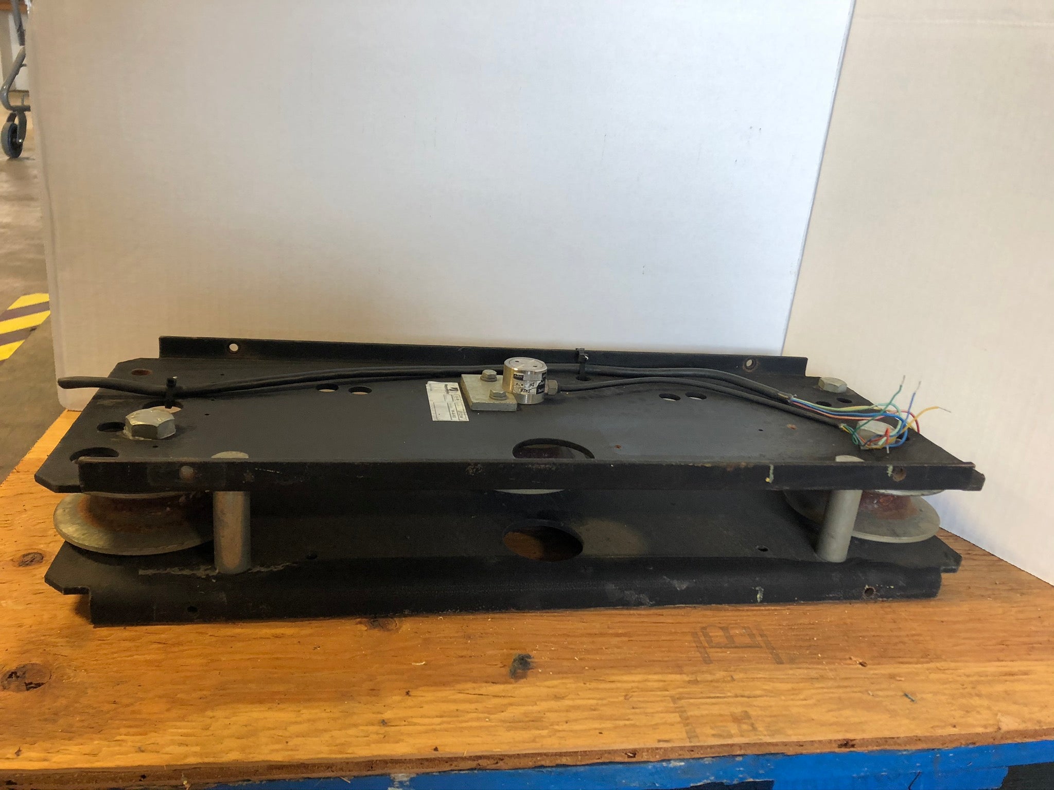 Rayco Wylie 33Y2200 Crane Load Indicator Cell 08-44-011
