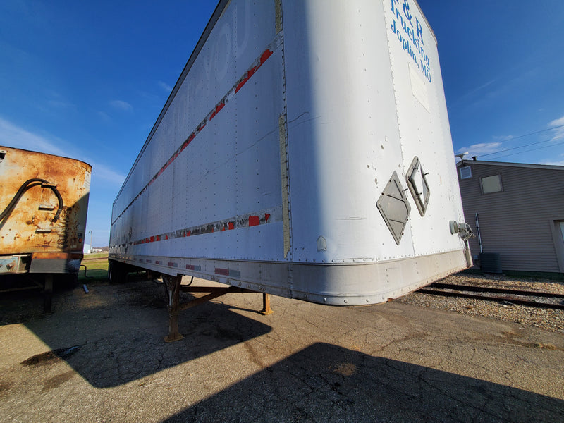 48 Foot long White Semi Trailor - No Title - Selling As Is