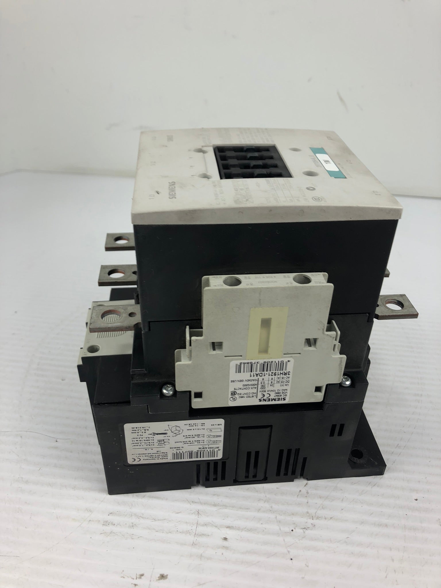 Siemens 3RT1054-6...6 Motor Starter / Contactors