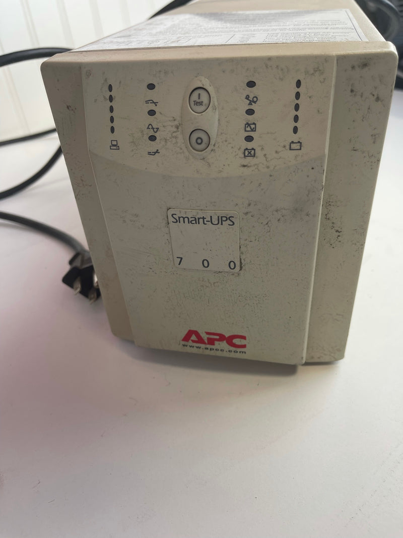 APC Smart Ups 700 Power Supply SU700NET