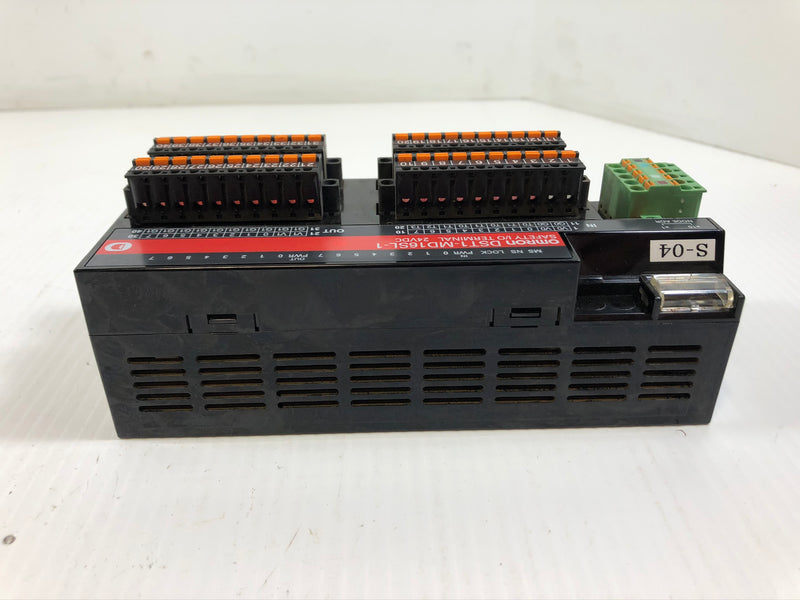 Omron DST1-MD16SL-1 Safety I/O Terminal 24VDC