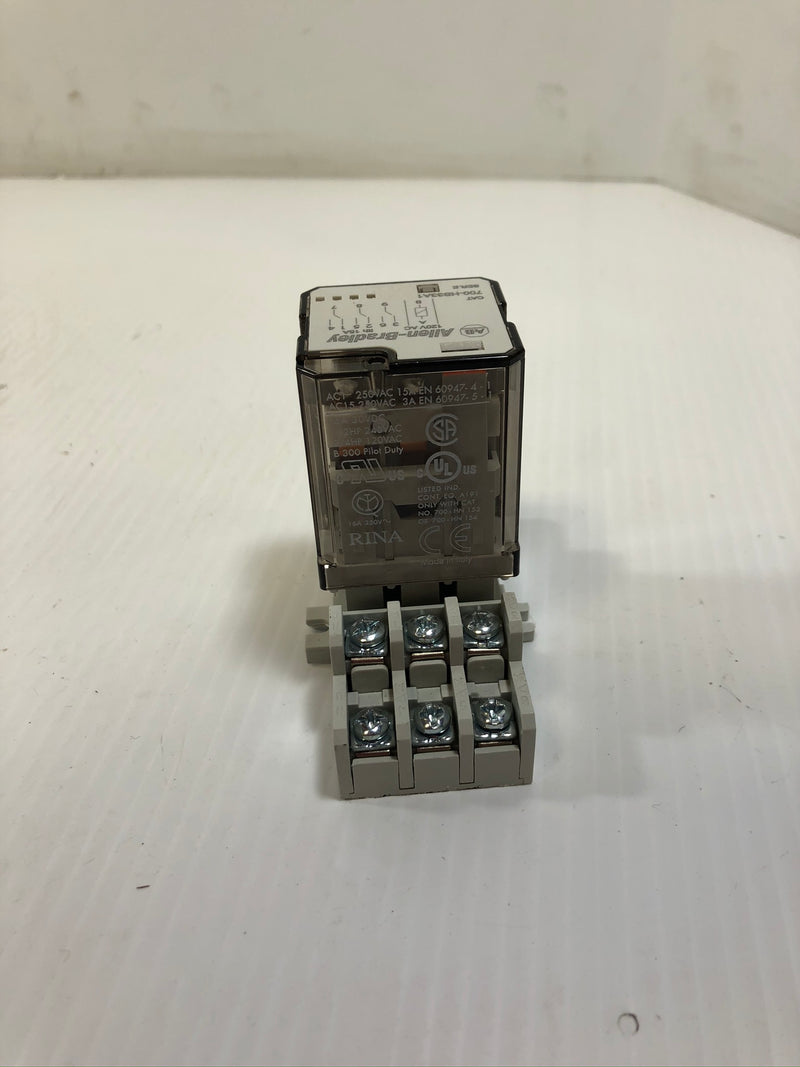 Allen-Bradley 700-HB33A1 Relay Series E with 700-HN154 Series A 15A 300VAC