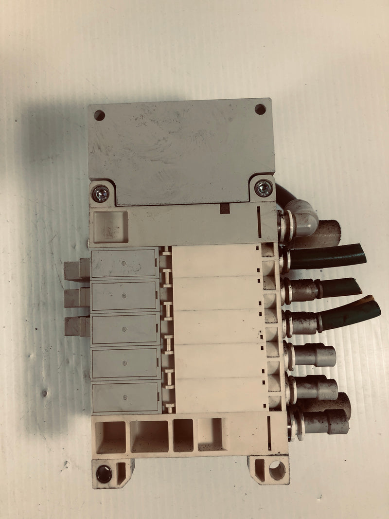 SMC Manifold with Valves (2) VVQ2000-10A-1 and (3) VQ2101-5W1