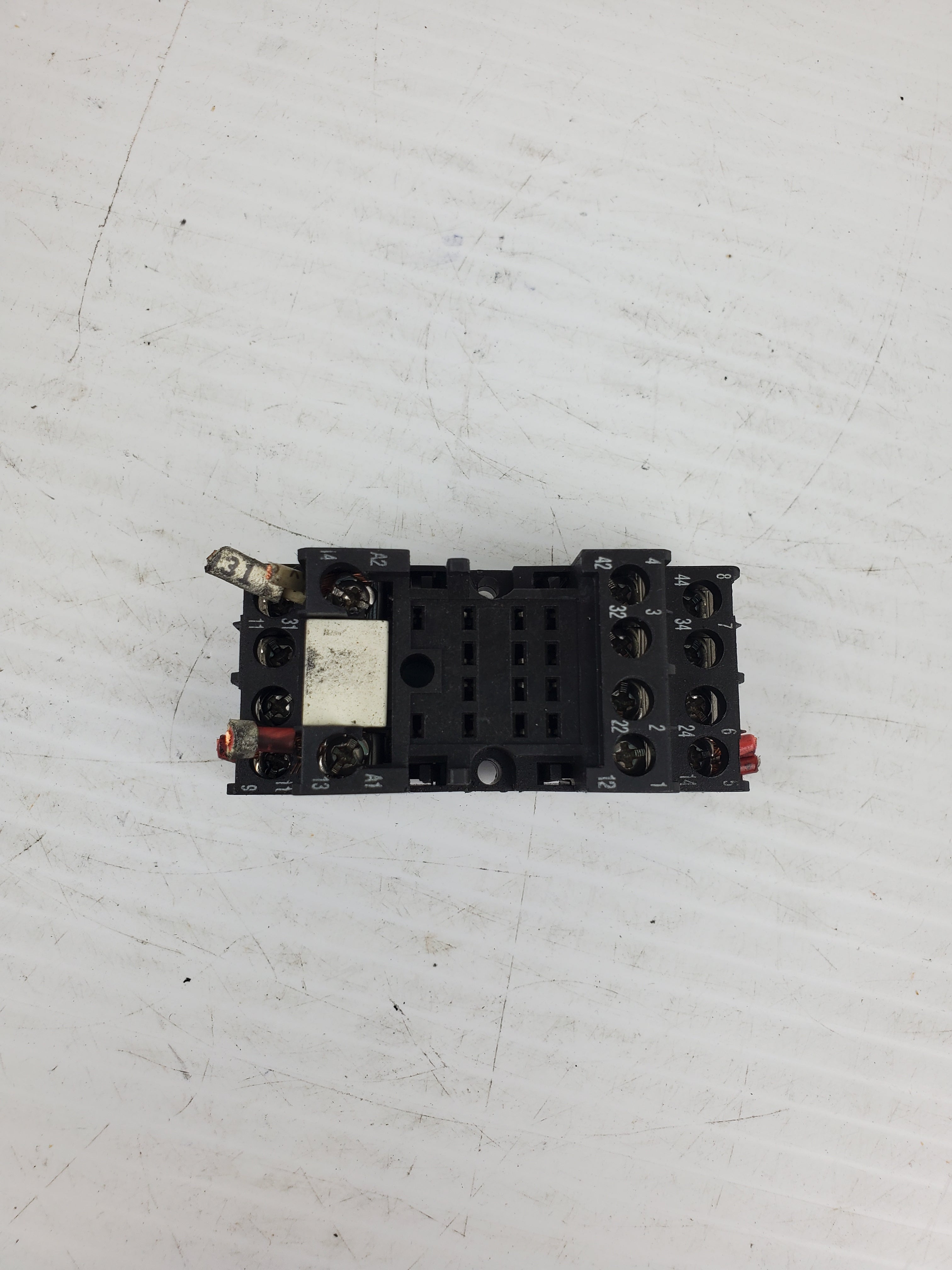 Allen-Bradley 700-HN 103 Relay Socket