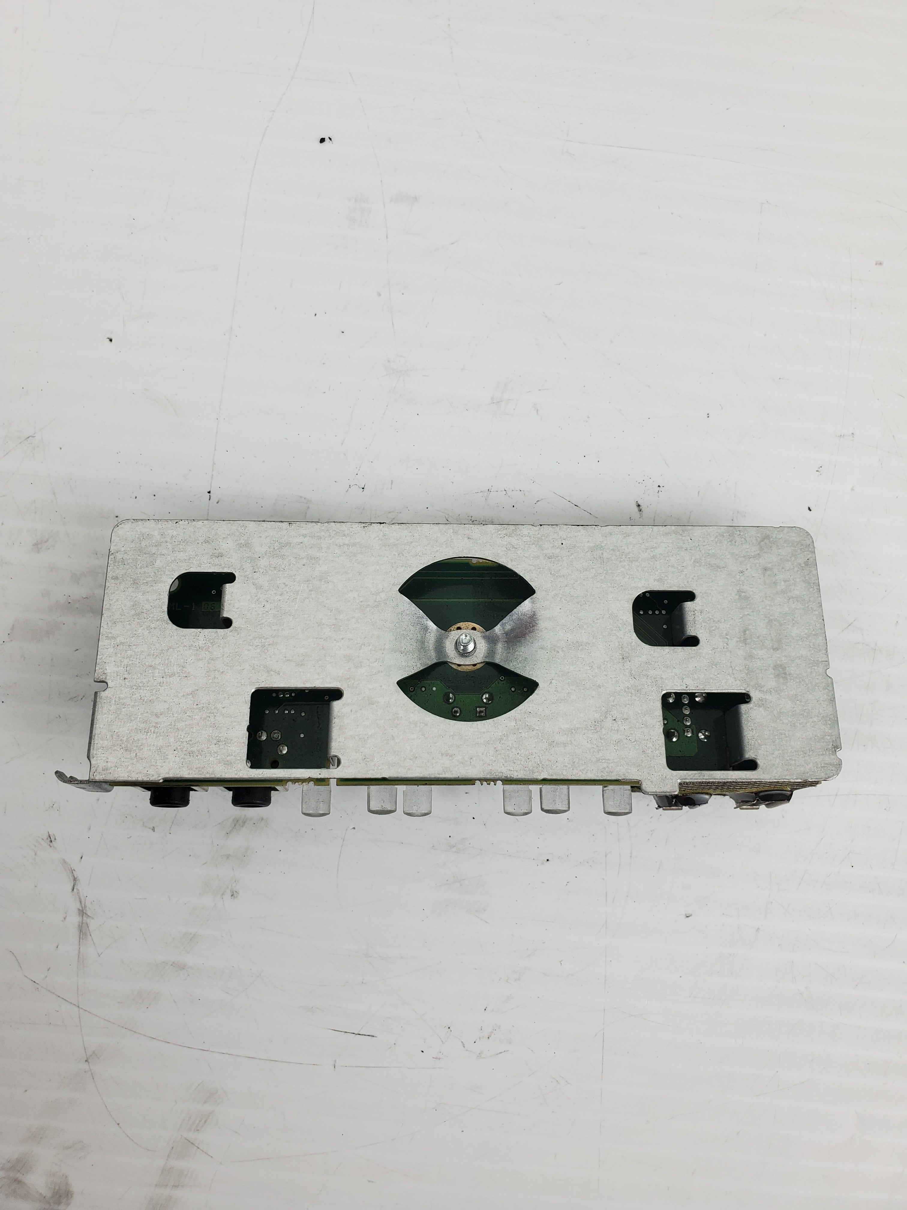 Dell CN-0MJ047-13740-66D-01Y7 Rev A00