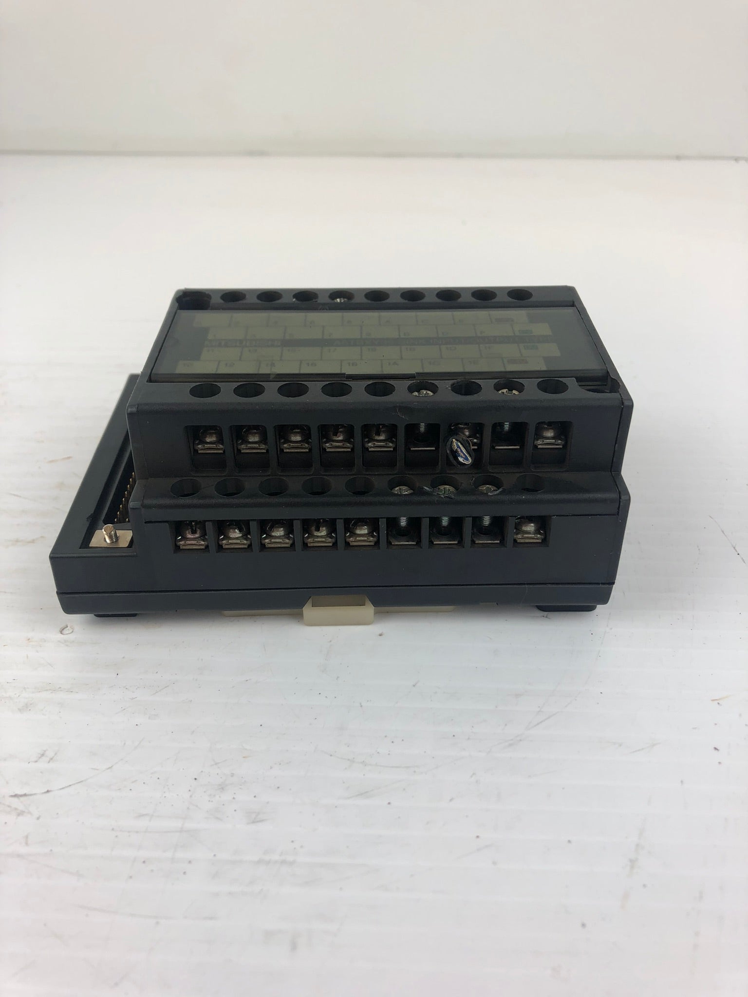 Mitsubishi A6TBXY36 Terminal Board