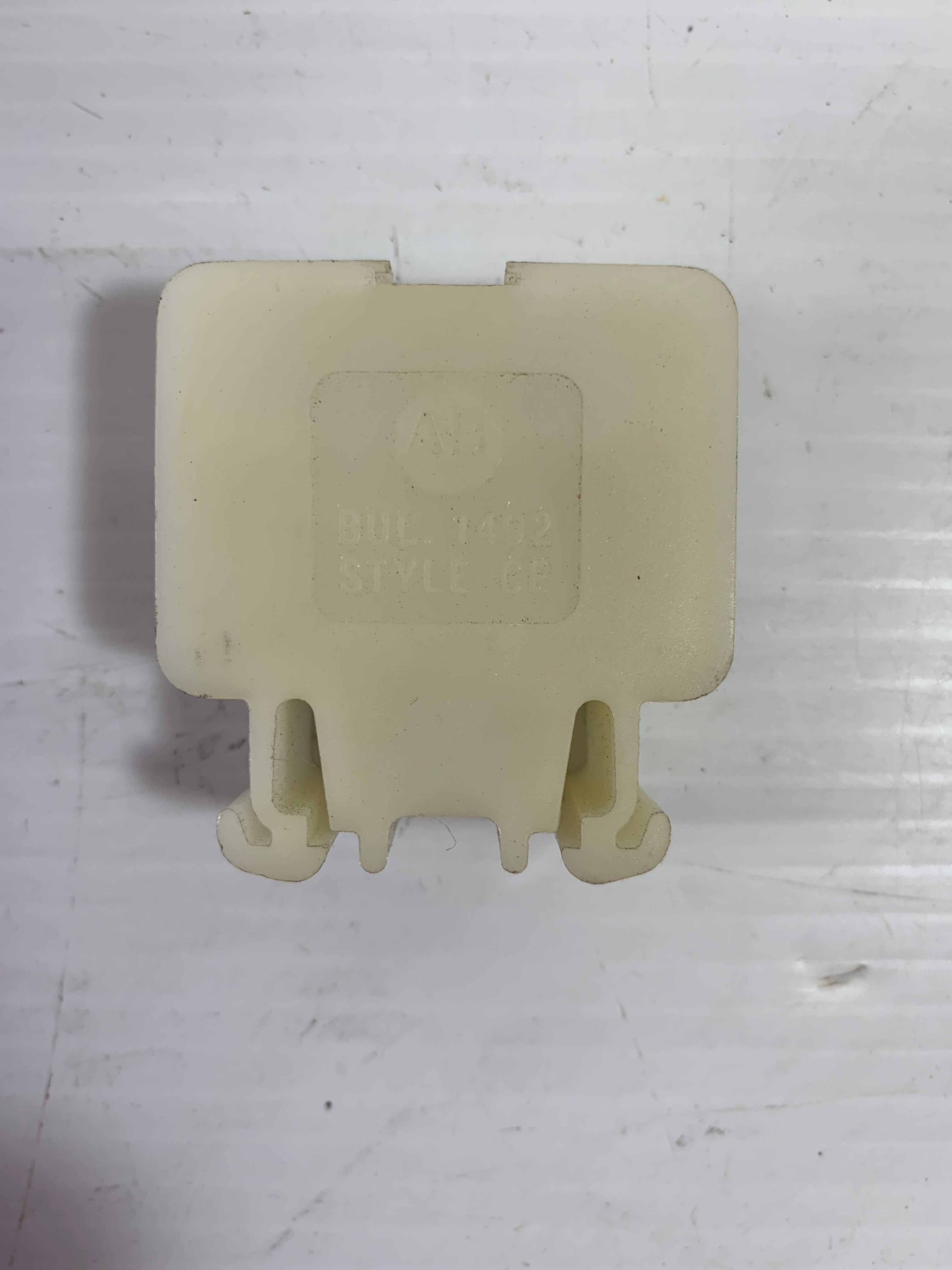 Allen-Bradley 1492-CE Terminal Block - Lot of 6
