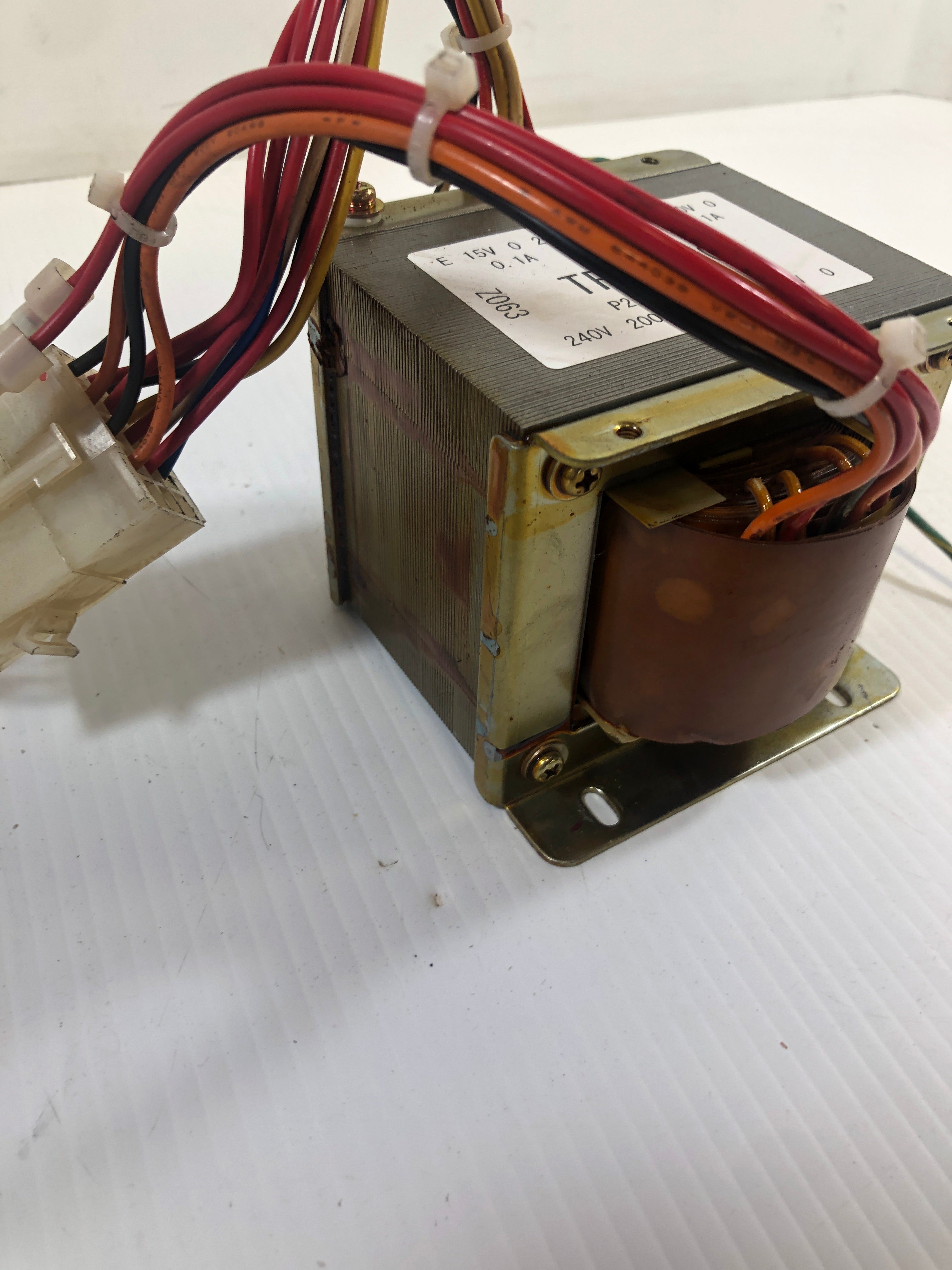 Transformer TF-4210 240V 200V 0.1A