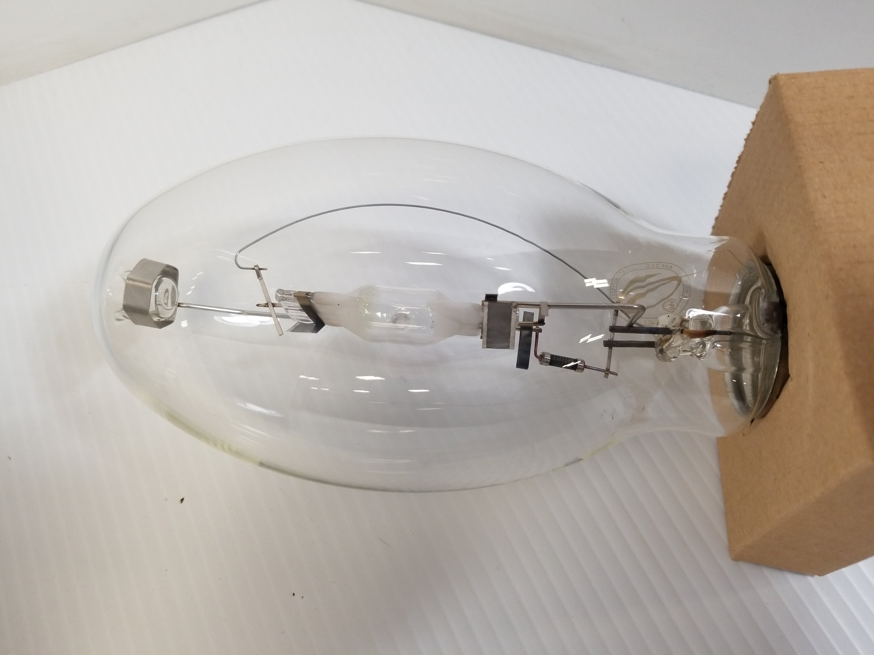 TCP 46310 MH175W/U ED28-E Metal Halide Lamp (Lot of 4)