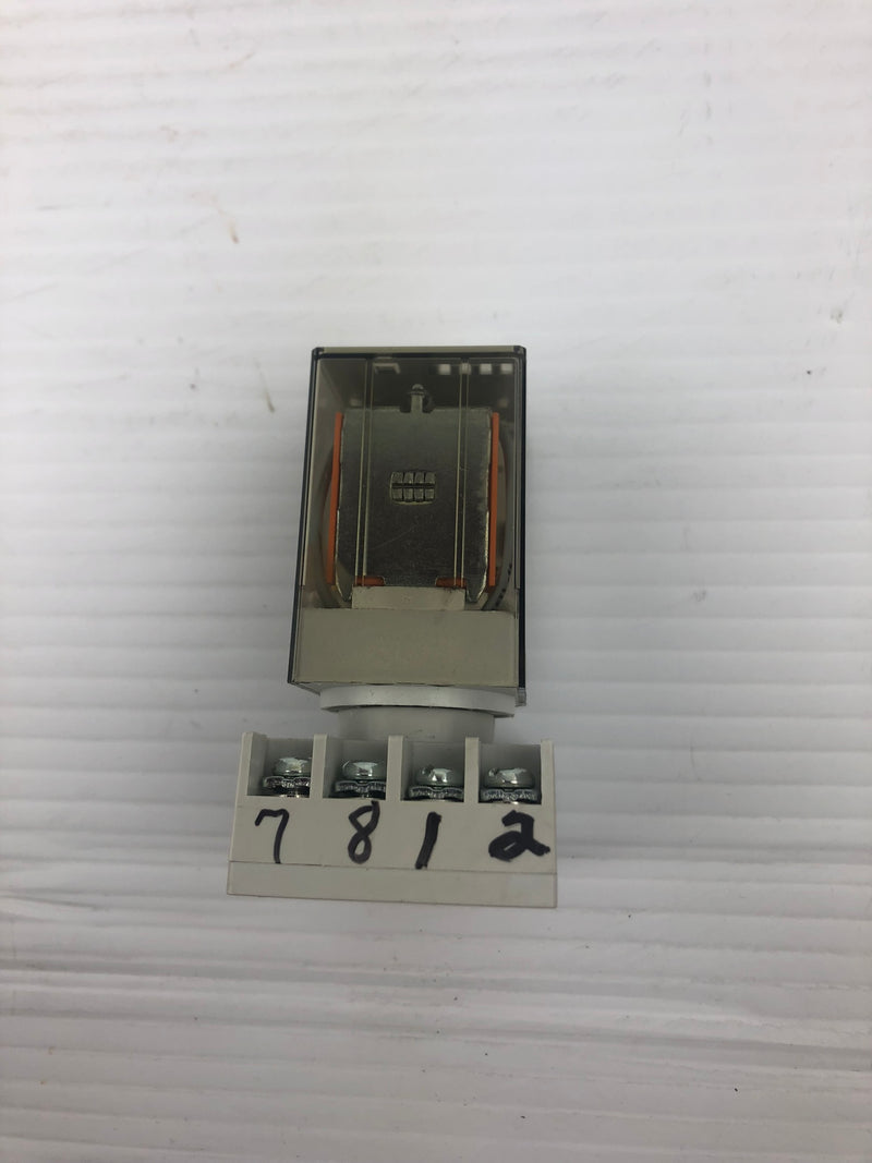 Allen-Bradley 700-HA32A1 Relay Series D with Square D 8501NR51 Relay Socket