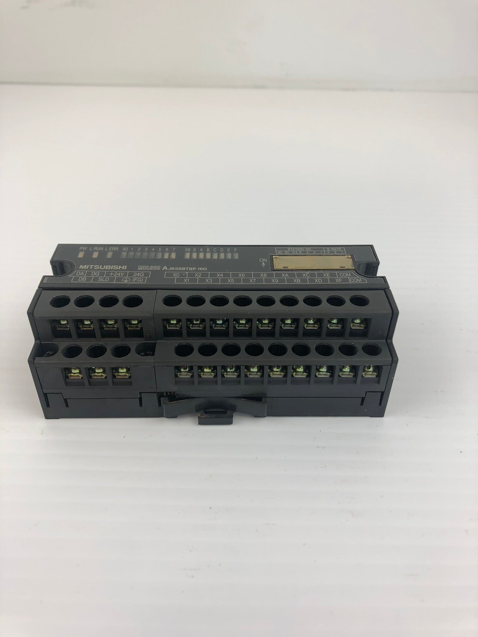 Mitsubishi Melsec AJ65SBTB1-16D CC-Link Input Unit 24VDC 7mA