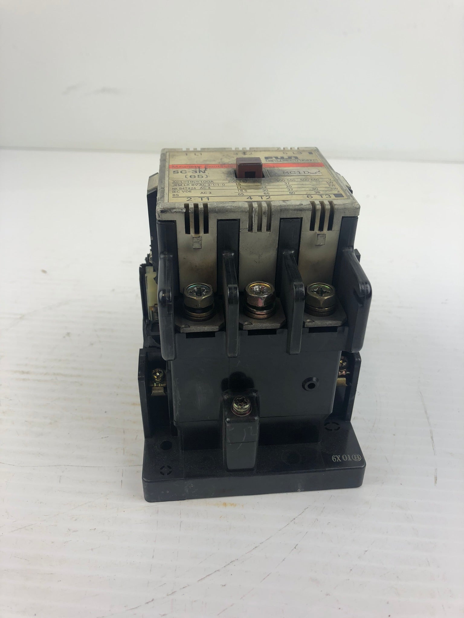 Fuji Electric SC-3N (65) Magnetic Contactor 4NC2H# SC3N65 - Broken Side