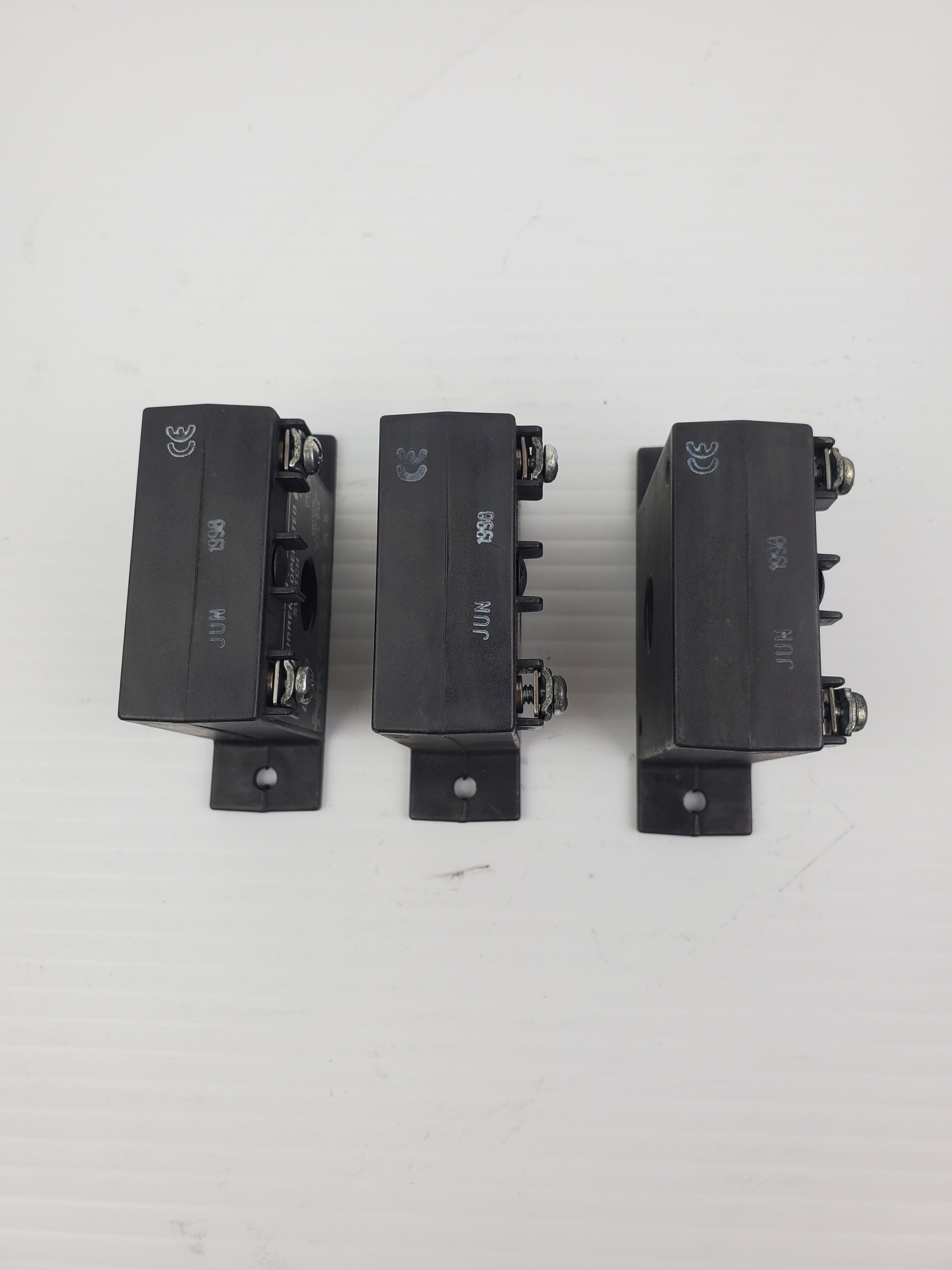 Neilsen - Kuljian D250 Current-Operated Switch (Lot of 3)