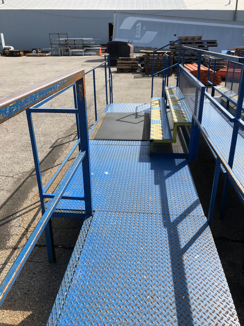 Safety Work Platform 3 Step Metal Diamond Plate Catwalk Walkway with Guard Rail