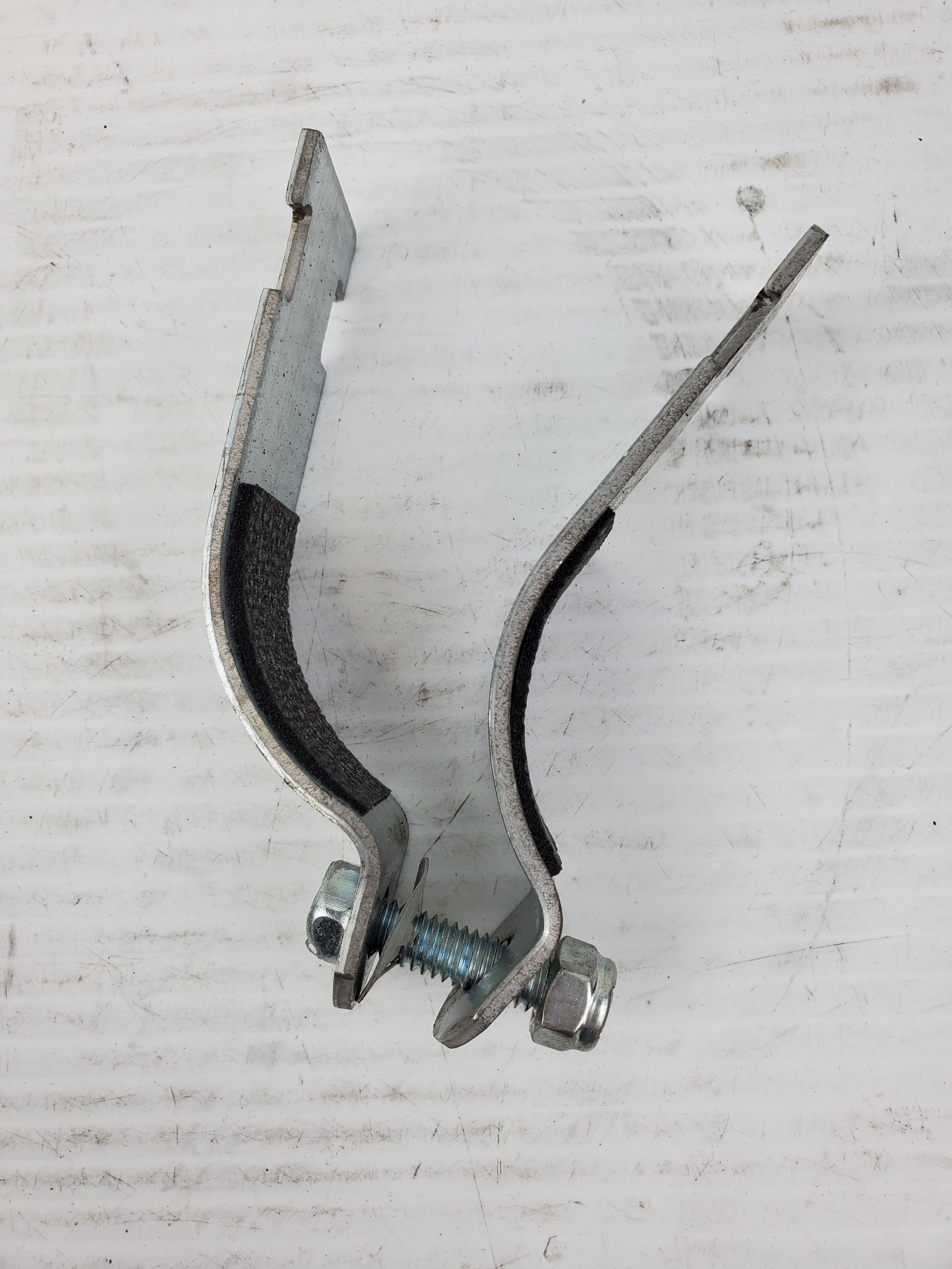 Cooper B-Line/Armacell IPH07812 Armafix Clamp Assembly