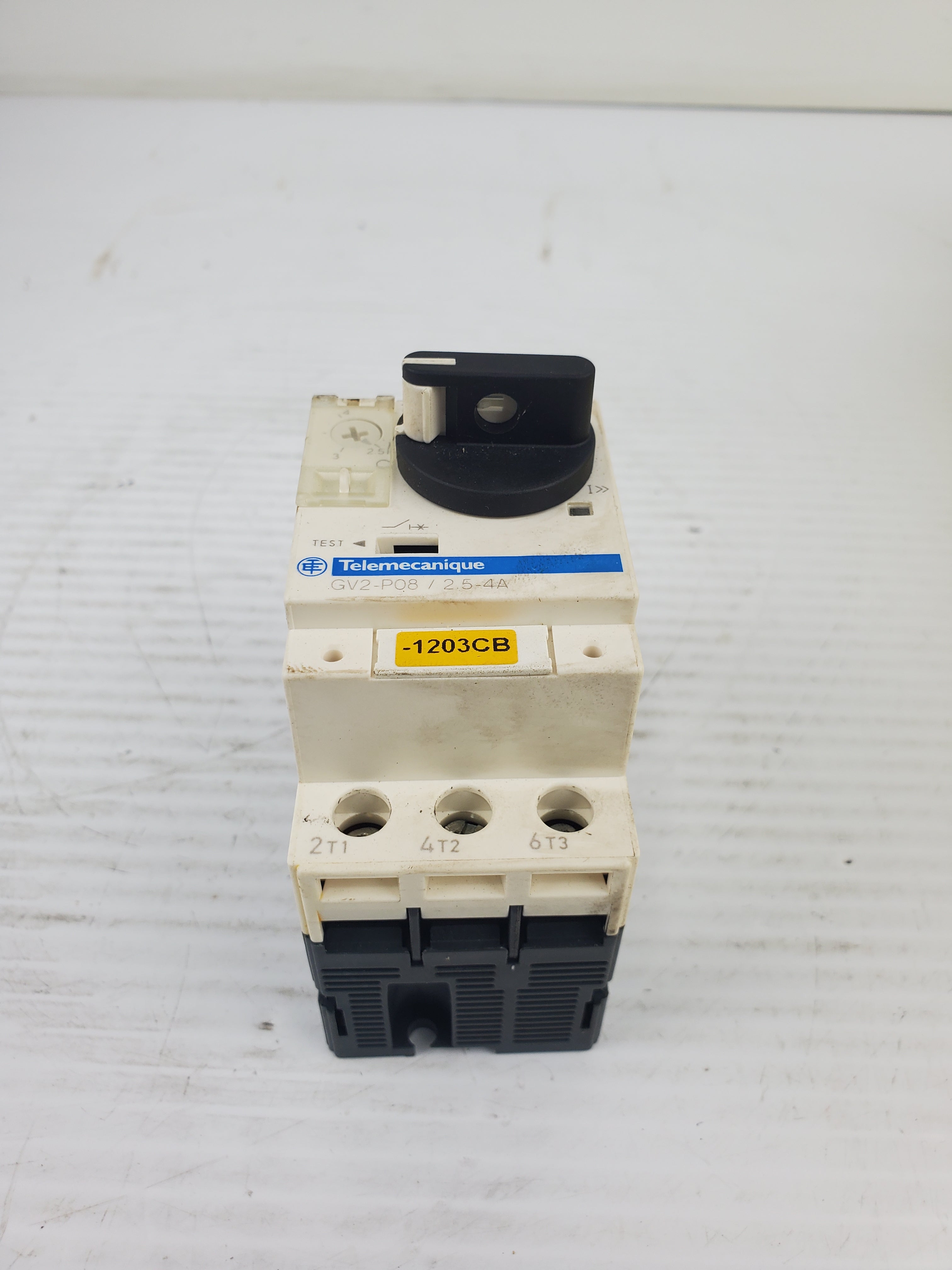 Telemecanique GV2-P08 Motor Circuit Breaker 2.5-4A