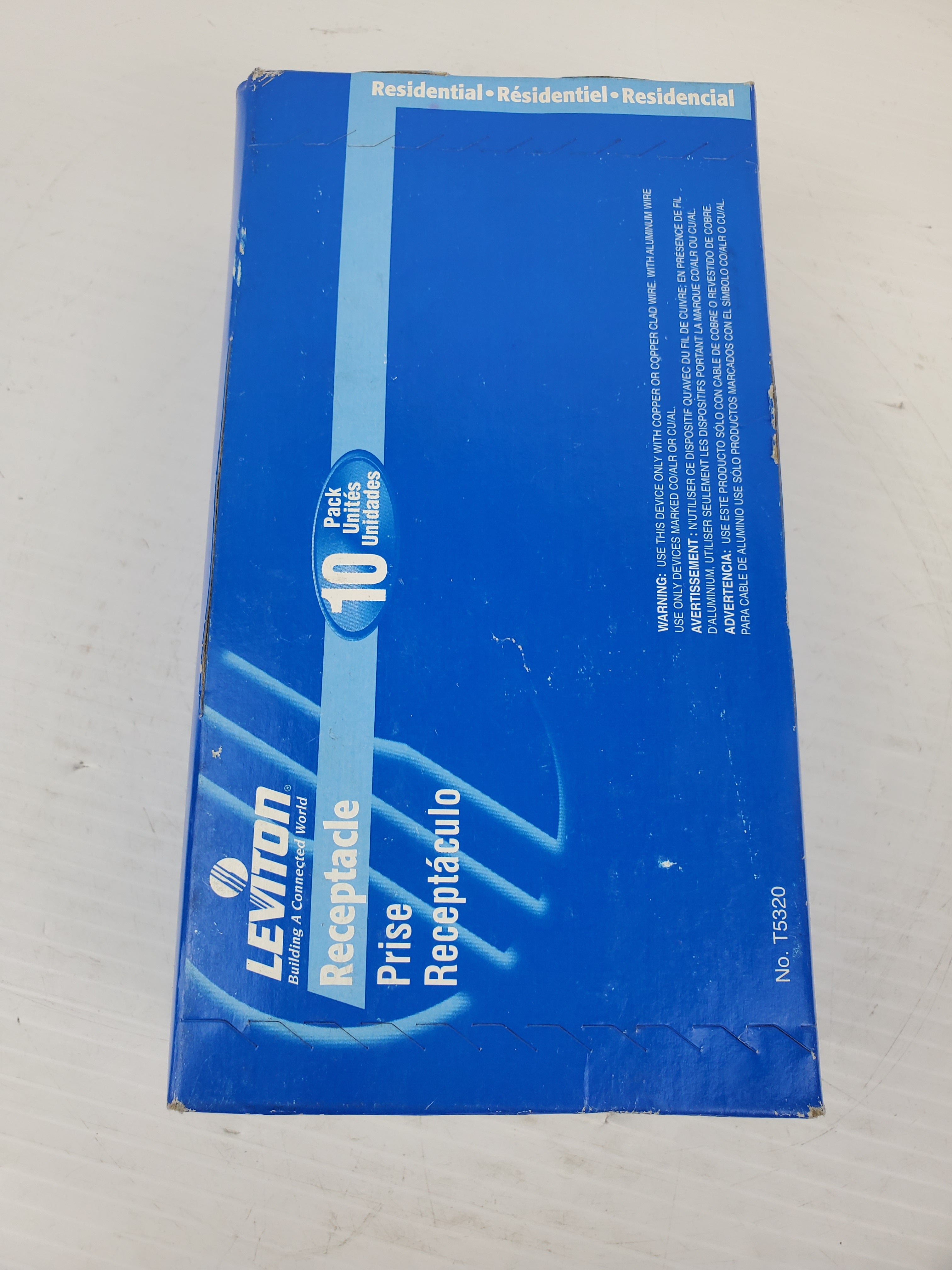 Leviton T5320-I Tamper Resistant Duplex Receptac. Ivory 15A-125V AC/CA Box of 10