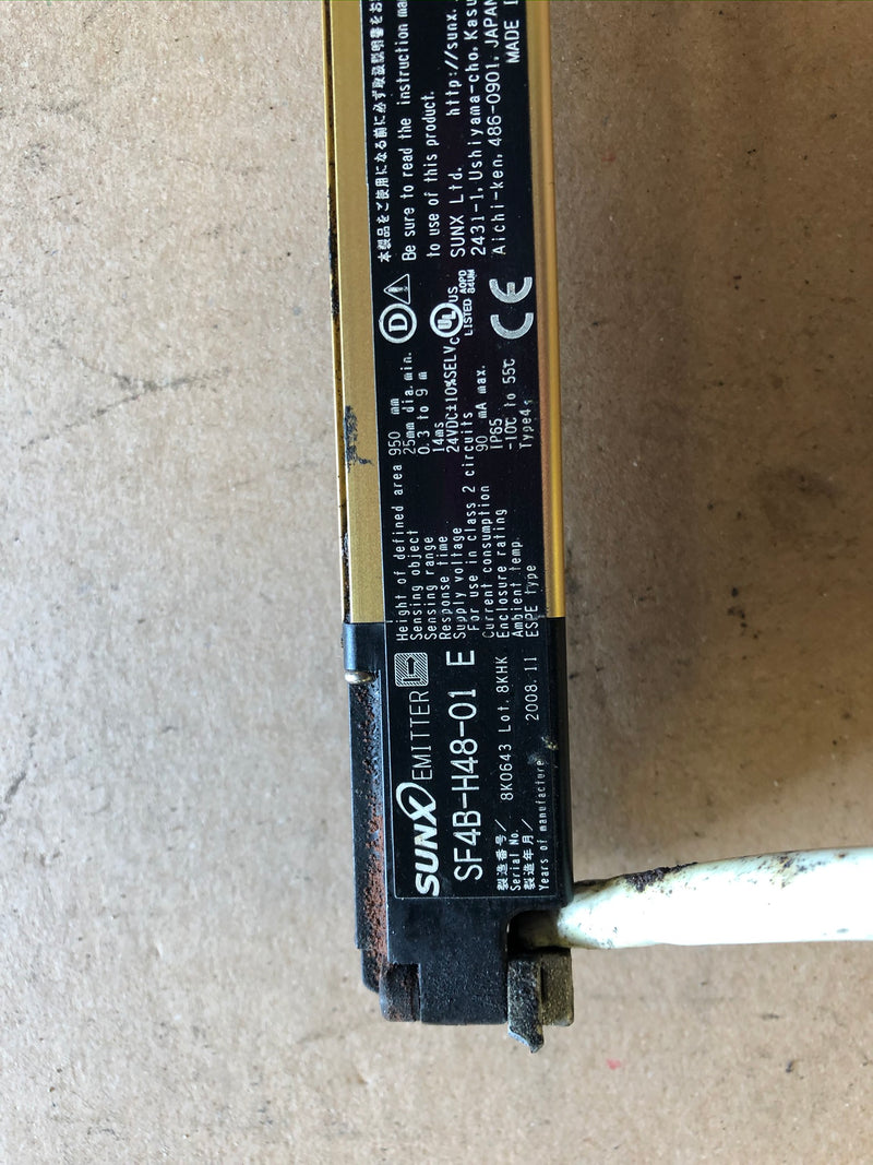 SunX SF4B-H48-01 E Safety Light Curtain Emitter SFB-CB05(E)-A-P Connector Cable