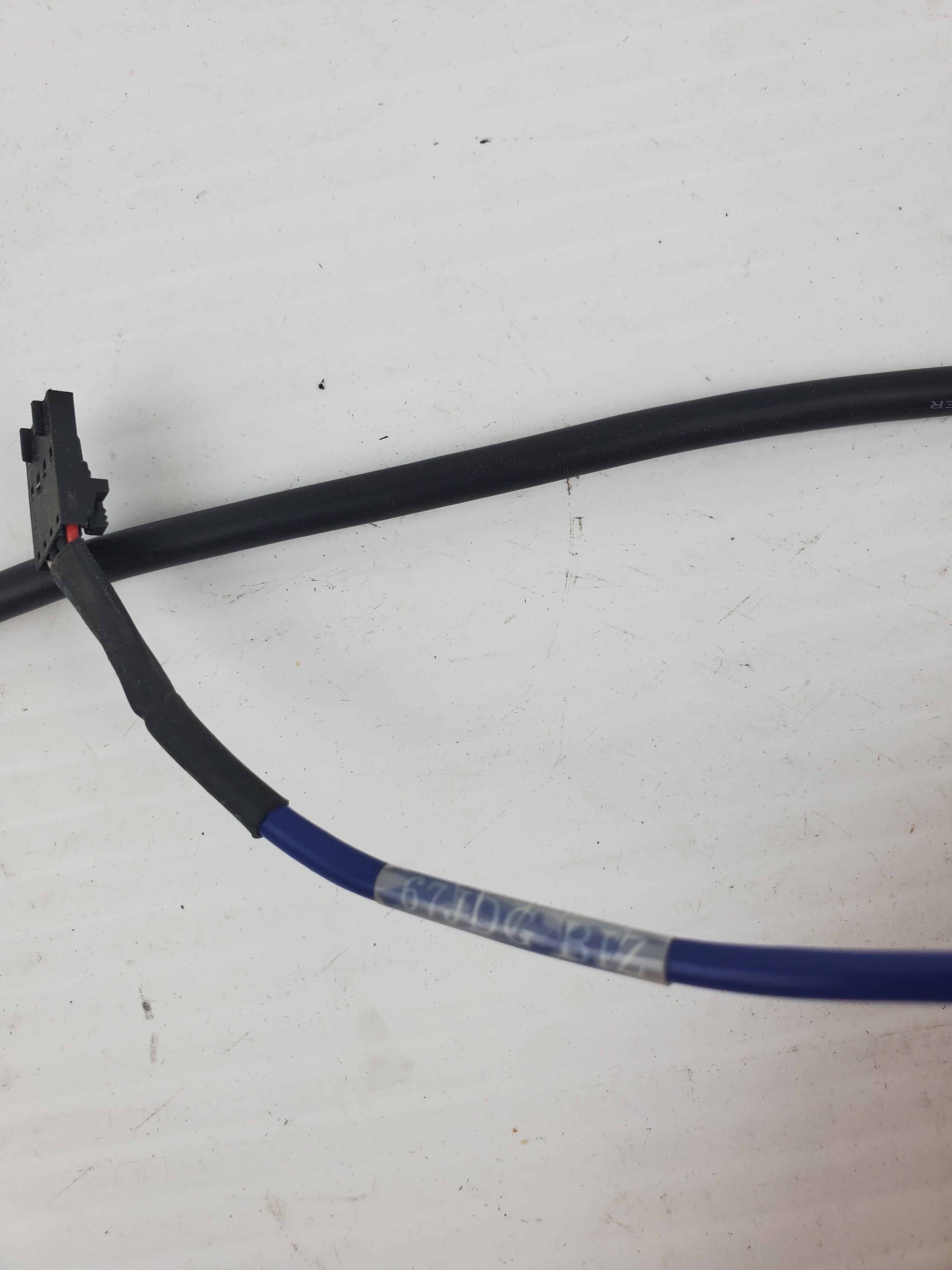 Dell Audio Cables 2H301 and 67JDG BIZ Computer Audio Cable (Lot of 2)