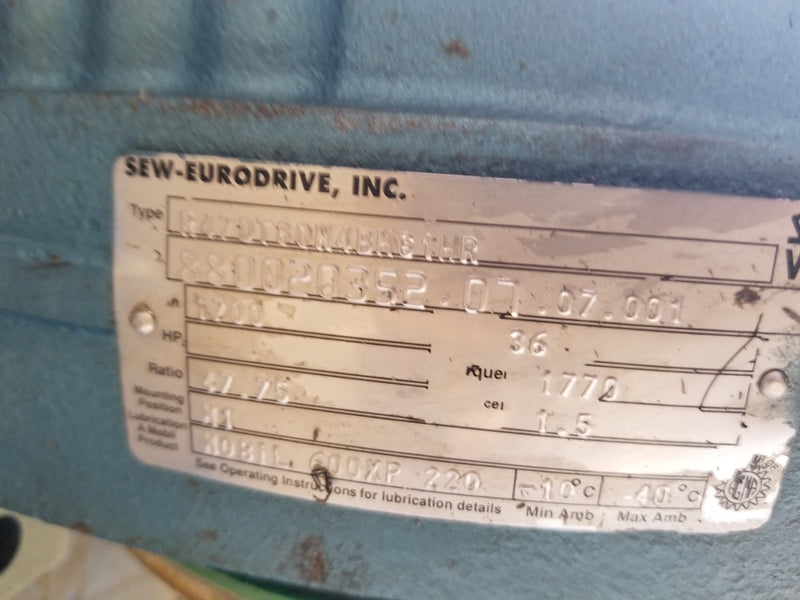 SEW Eurodrive R47DT80N4BHG1HR Gear Reducer