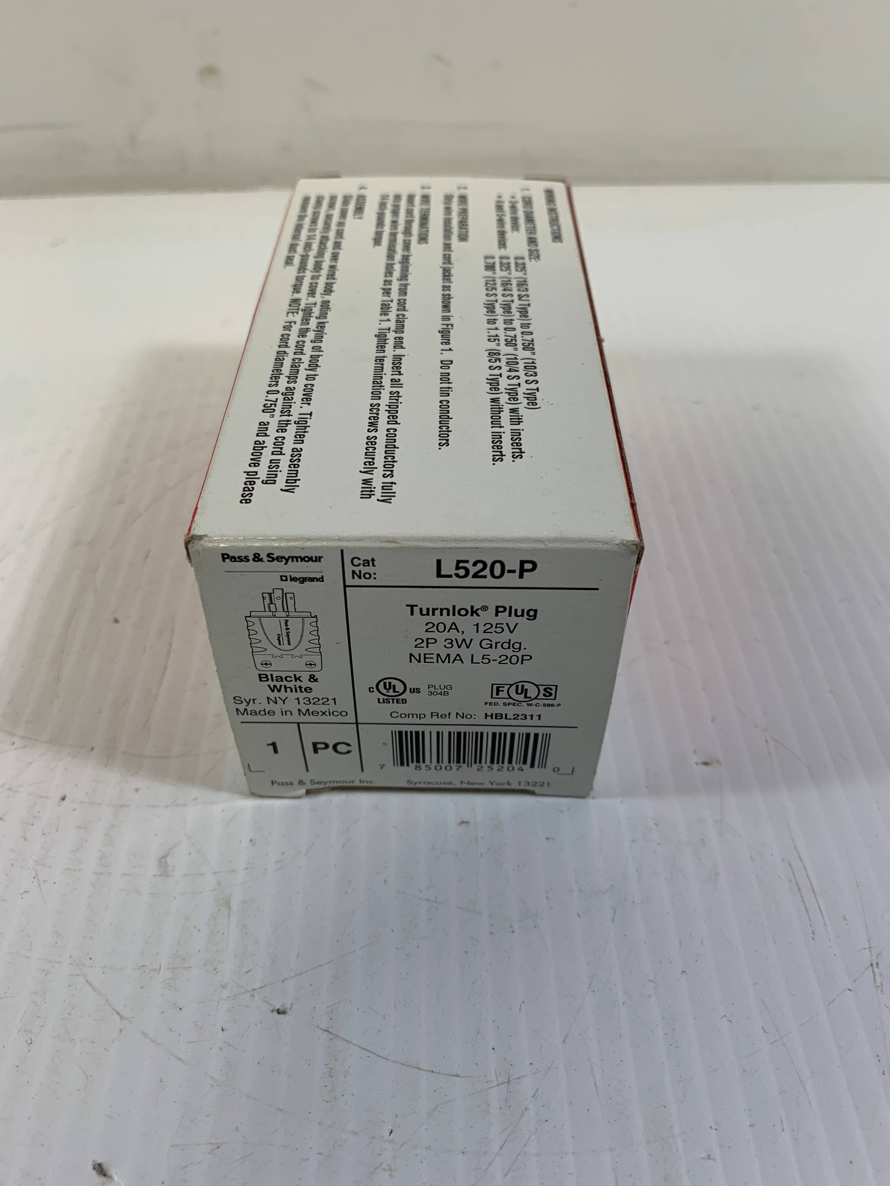 Pass & Seymour L520-P Turnlok Plug 20A 125V