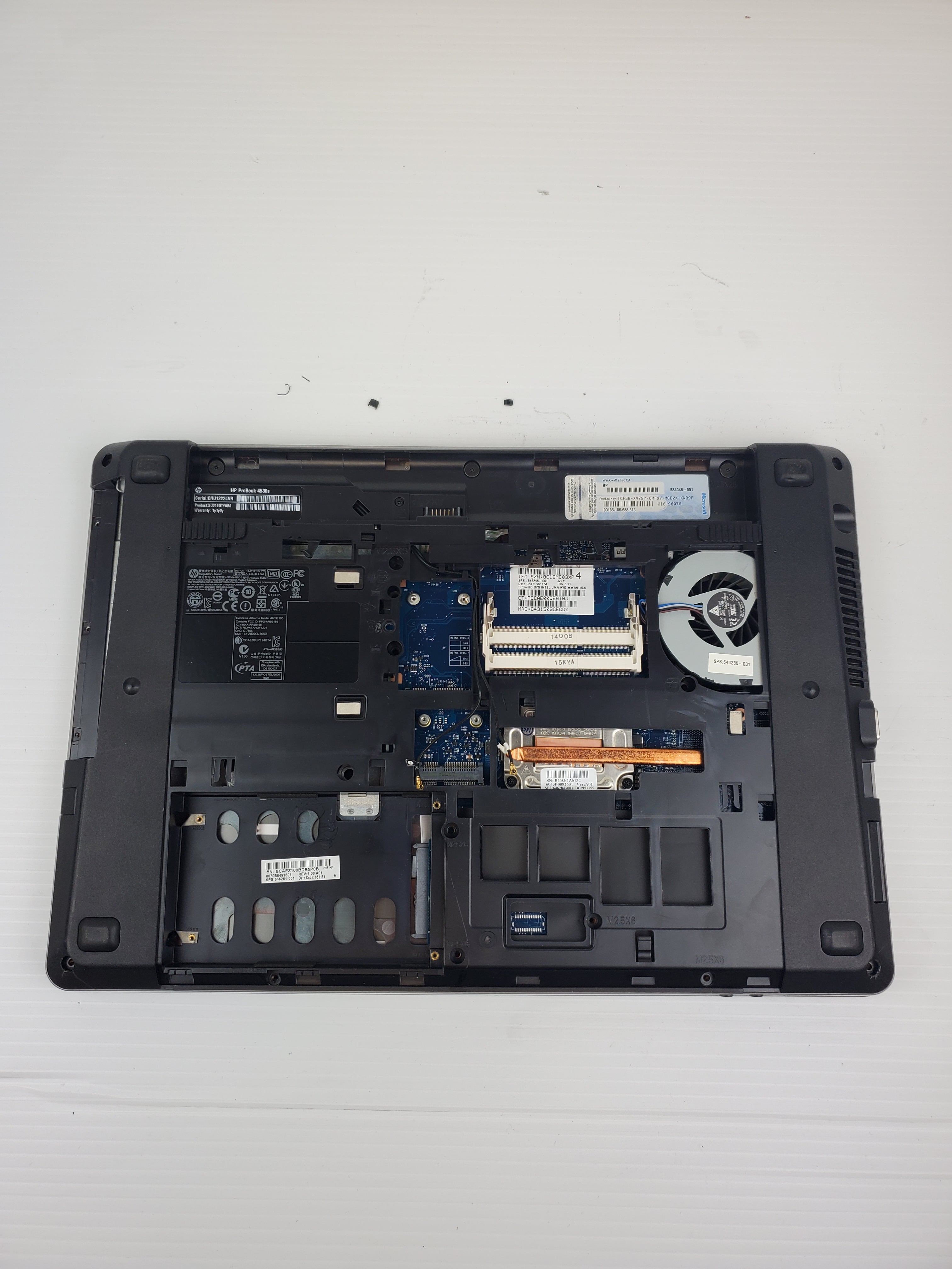 HP ProBook X16-96076 Windows 7 Pro OA Laptop - Parts Only