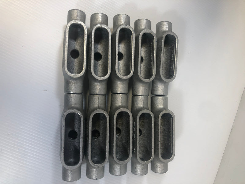 Crouse-Hinds 1/2" TB17 Conduit Body Lot of 11
