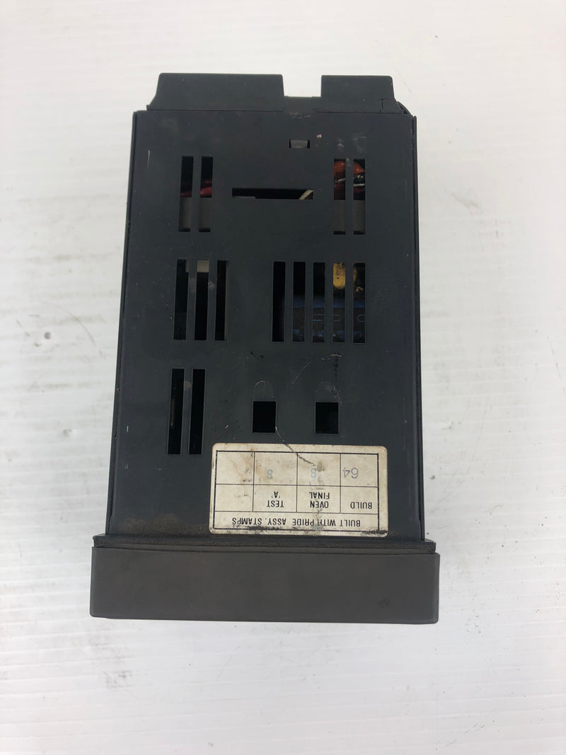 Honeywell DC330E-EE-000-22-000000-00-0 Temperature Controller UDC3300