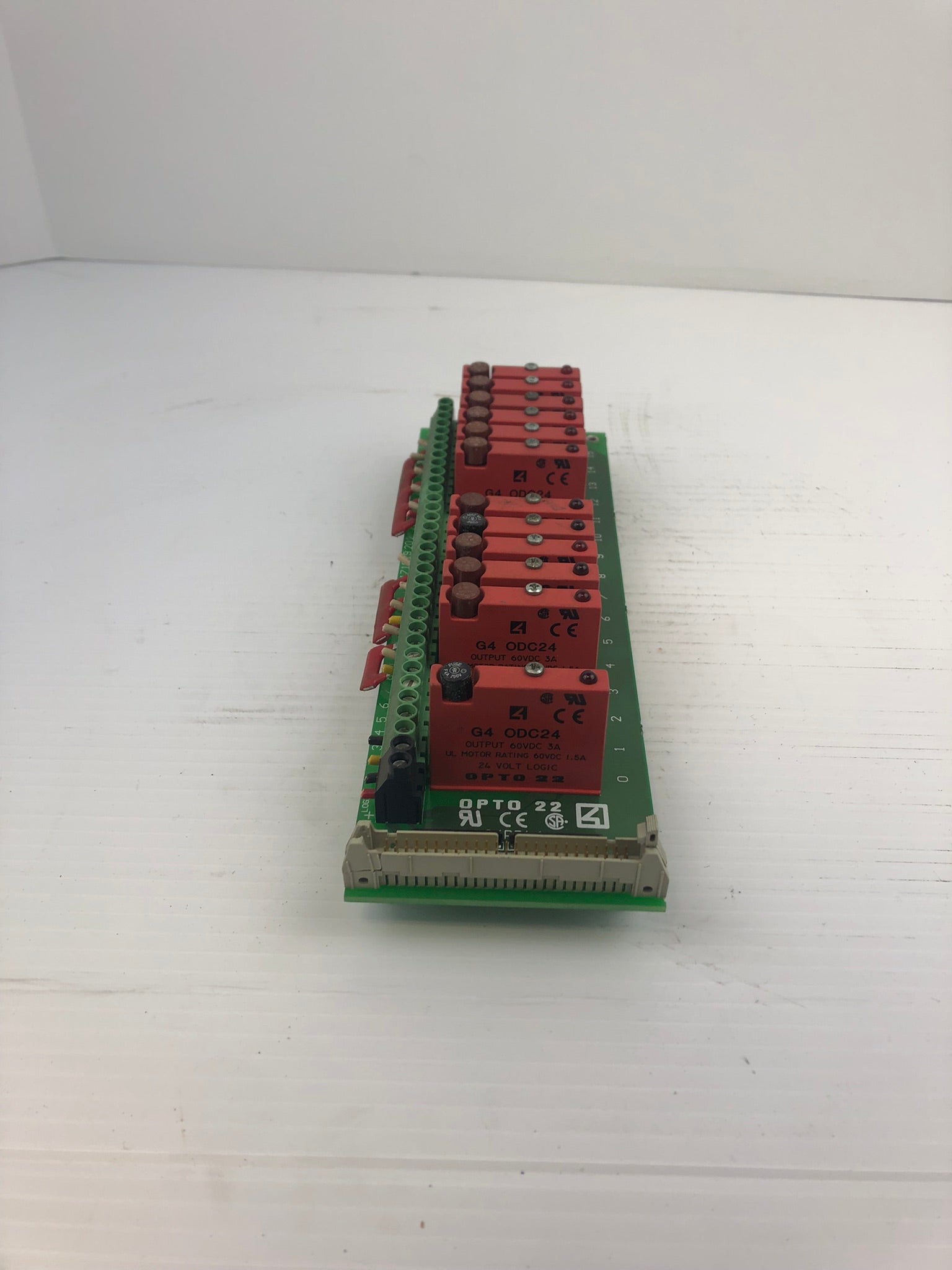 OPTO 22 G4PB16 16 Channel Logic Controller Board/Rack With 12 Modules