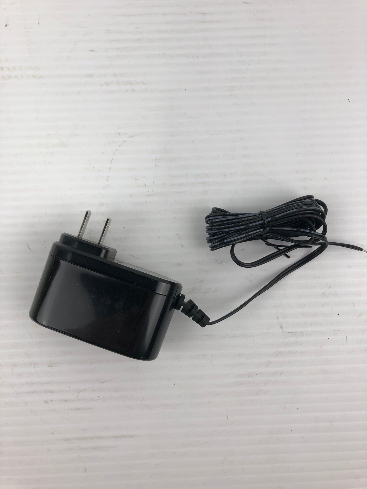 V-Infinity 3A-242WU24 Switch Mode Power Supply EPSA240100U-P5P-SZ