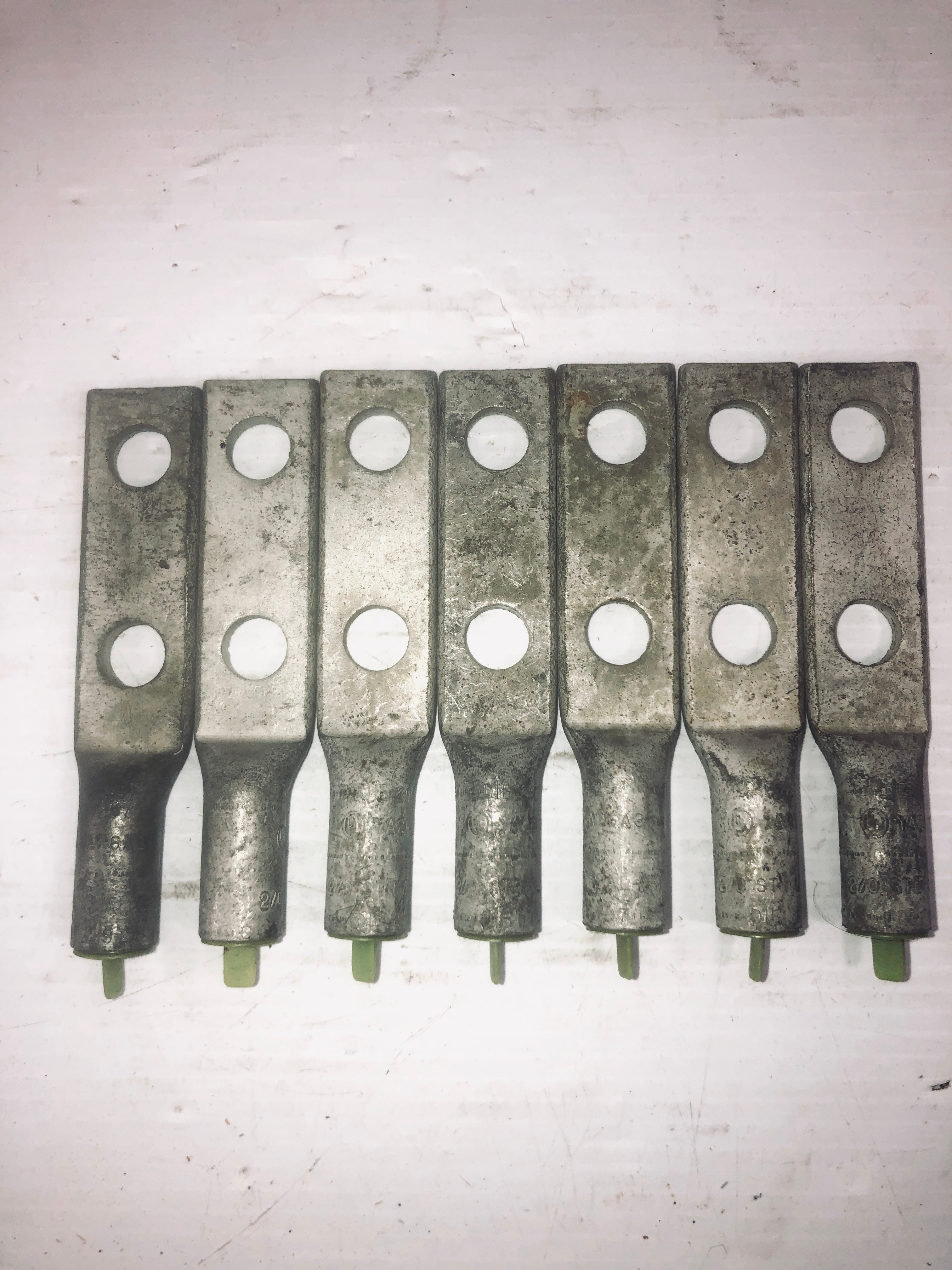 Burndy Crimp Compression Lug Green Die YA26A (Lot of 7)