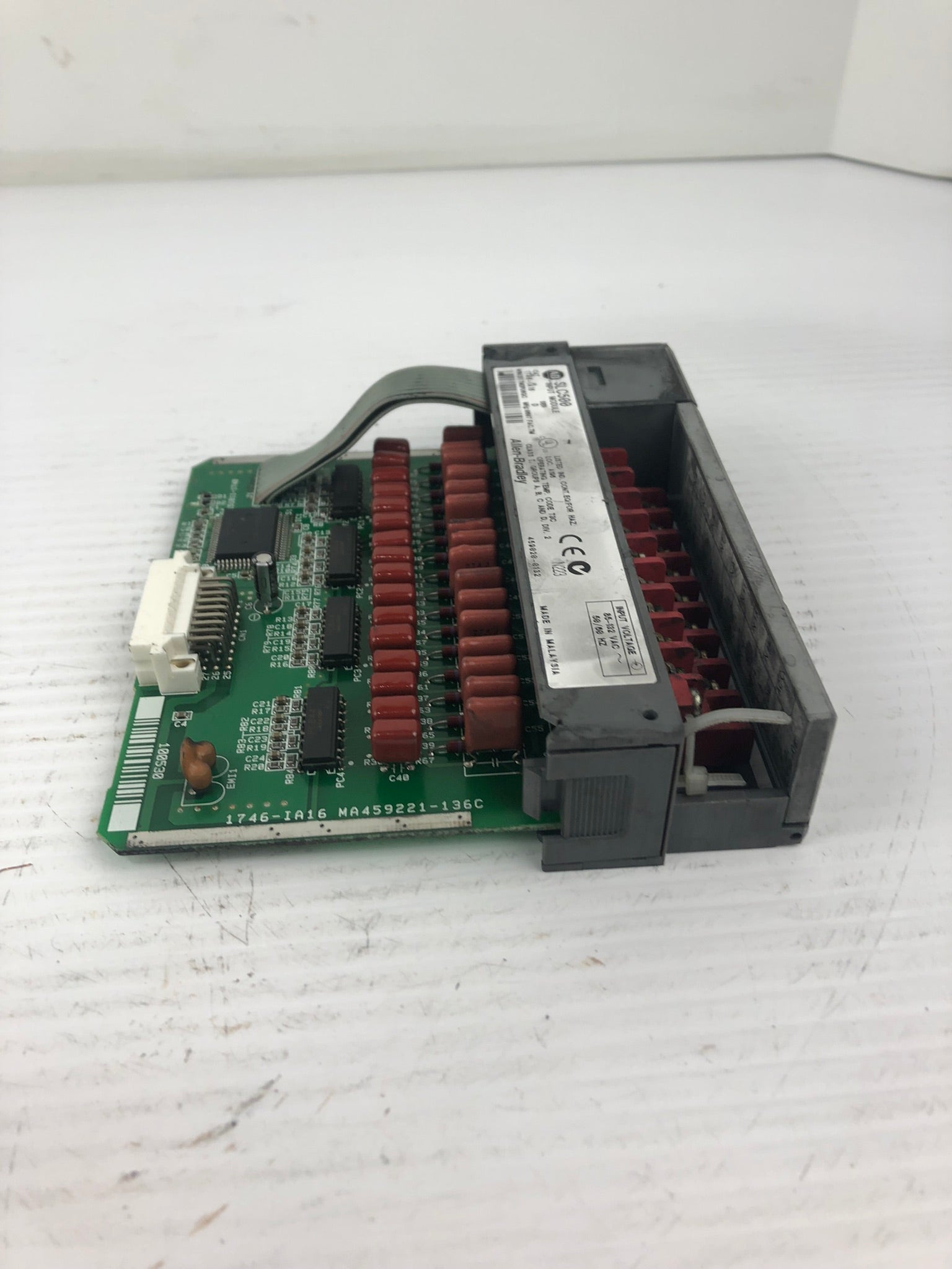Allen-Bradley 1746-IA16 Input Module Series D SLC 500 - With Door