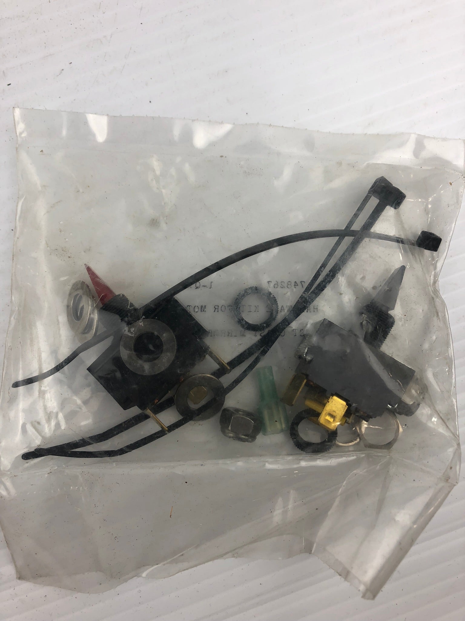 Velvac 748267 Hardware Kit for Motorized Heated West Coast Mirror Assembly