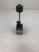 BACO 172100 Disconnect Switch Green IEC 947-3