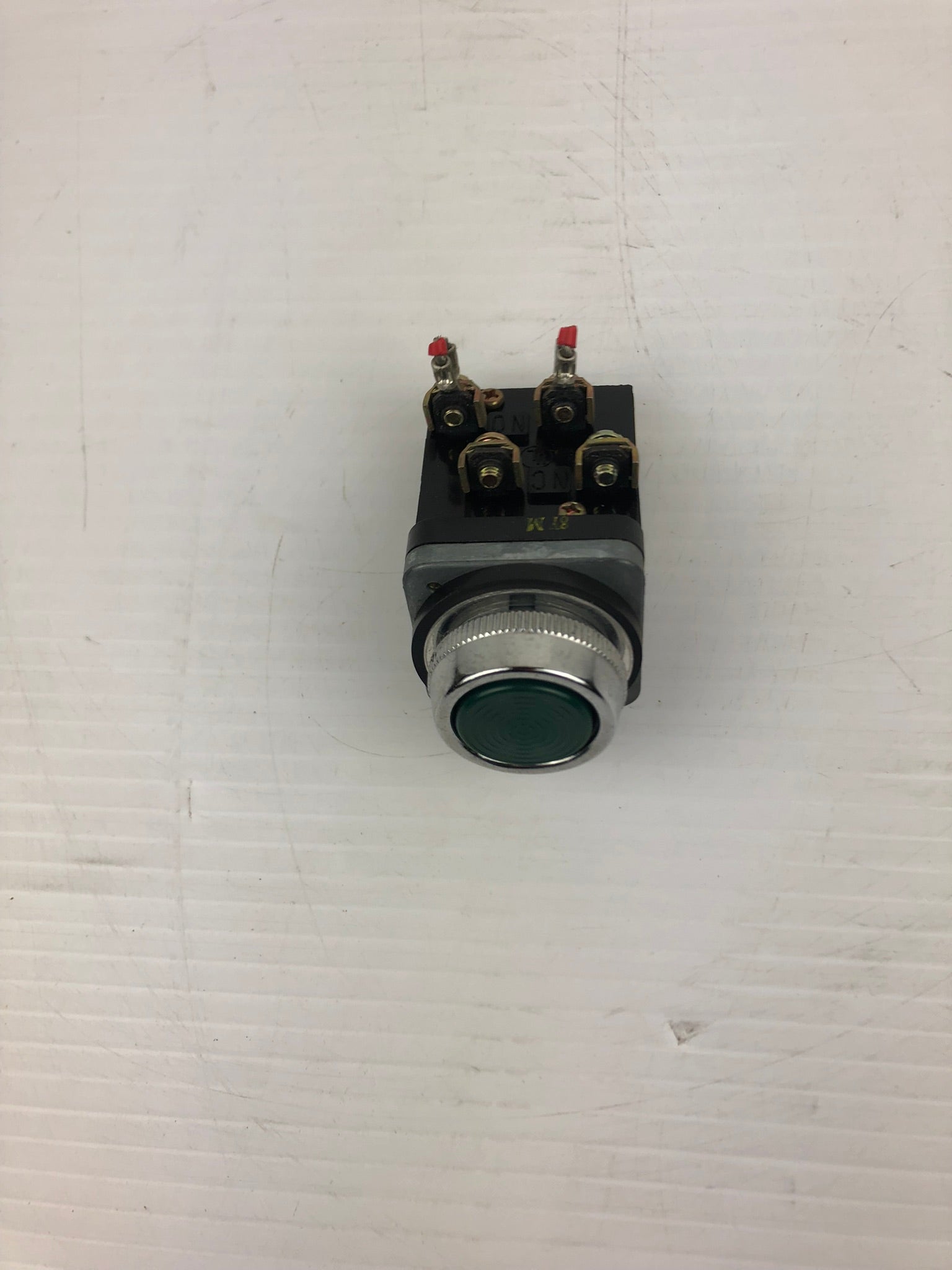 Fuji 70C-IA Reset Button 600VAC 600VDC Green